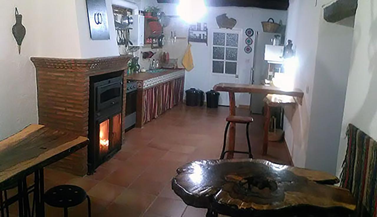Refugio Alpujarra Alta Bed and Breakfast Trevélez Esterno foto