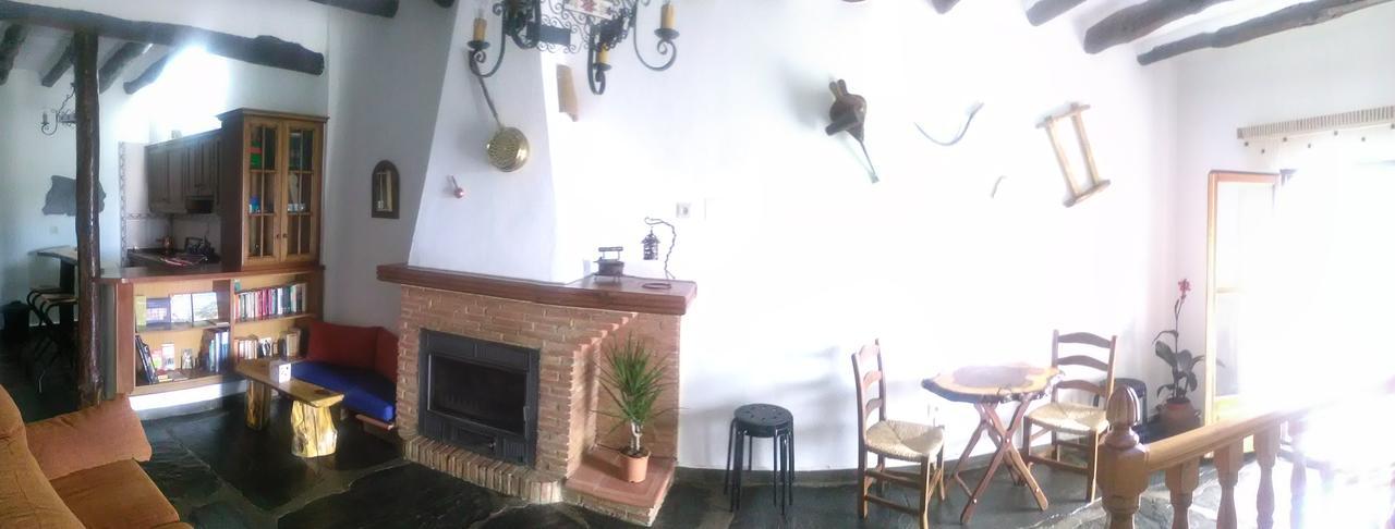 Refugio Alpujarra Alta Bed and Breakfast Trevélez Esterno foto