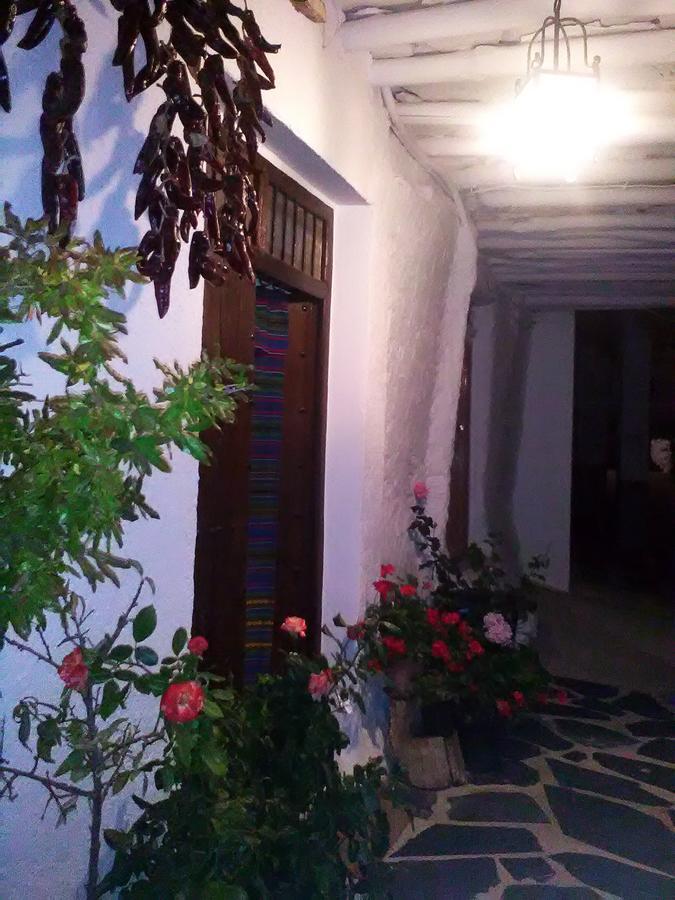 Refugio Alpujarra Alta Bed and Breakfast Trevélez Esterno foto
